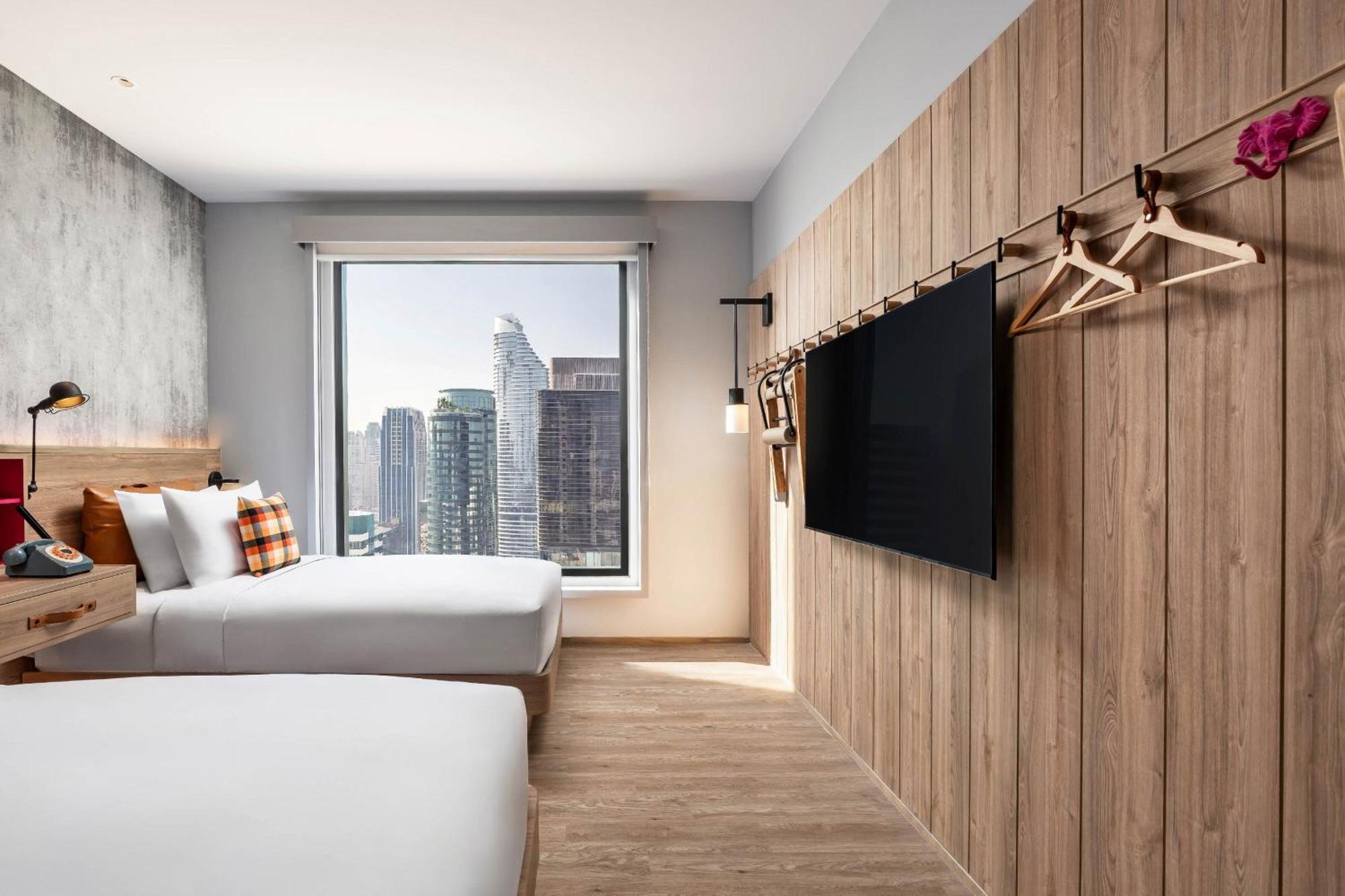 Hotel Moxy Bangkok Ratchaprasong Exterior foto